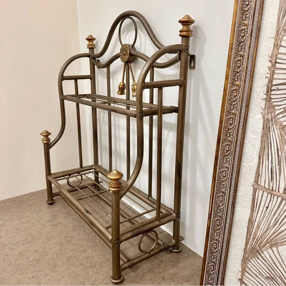 Vintage metal 2 tier wall table shelf gold brass tones tassels gorgeous like new - Picture 2 of 15